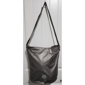 Kipling large tote bag purse gray silver snakeskin print snake big